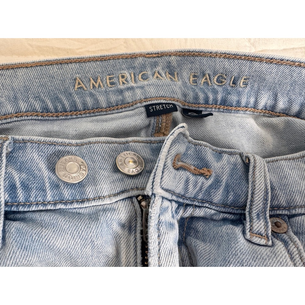 American Eagle Super High Rise Ultra Wide Leg Distressed Light Wash Jeans 6 Long - Picture 5 of 10